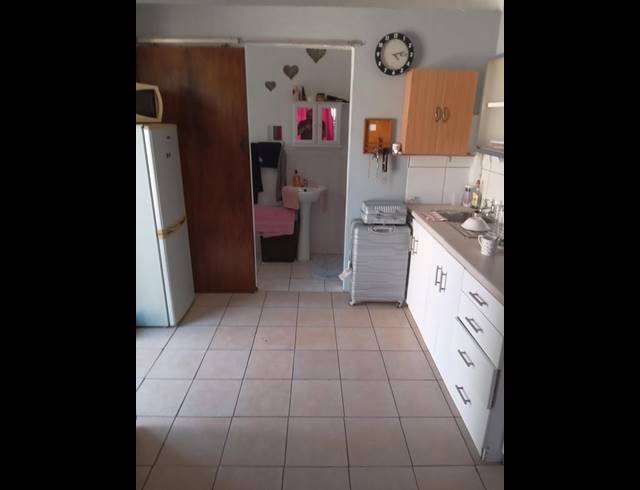 3 BEDROOM HOUSE FOR SALE IN WELLINGTON NORTH